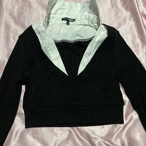 Cropped sweater shirt